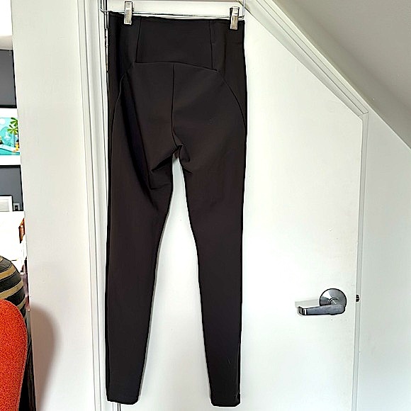 NWOT! Athleta Moto Leggings! - Picture 4 of 7